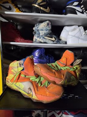 🔥 Nike Lebron 12 Six Meridians Size 10 Orange Basketball Shoes with Green Laces